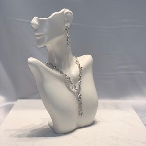 Brand New Silver “Diamond” Earring & Necklace Set